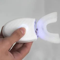 INTELLIGENT ELECTRIC U-TOOTHBRUSH WITH COLD LIGHT
